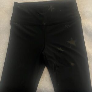 Mono B Size Large Black with Stars  Activewear leggings New without tags.